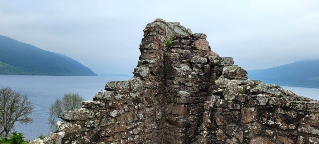 The Stones of Loch&nbsp;Ness