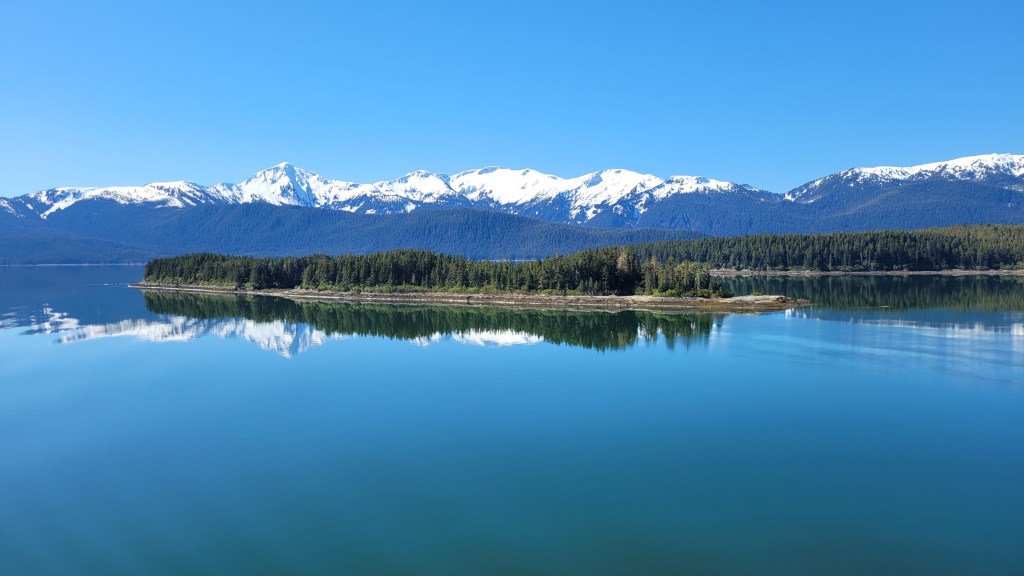 Capturing Nature’s Essence: A Reflective Voyage in&nbsp;Alaska